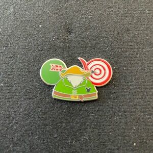 Disney Robin Hood Mickey hat Pin Hidden Mickey
